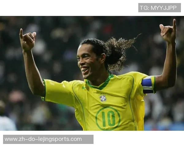 全球足坛十一大球星排名盘点 超越时代的足球传奇人物榜单