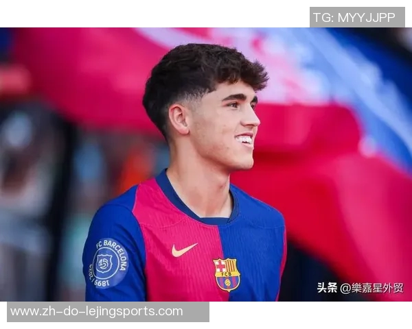 现役世界第一足球球星的辉煌成就与未来潜力全面解析